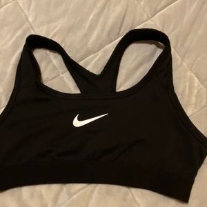 Girls Youth Nike sports bra